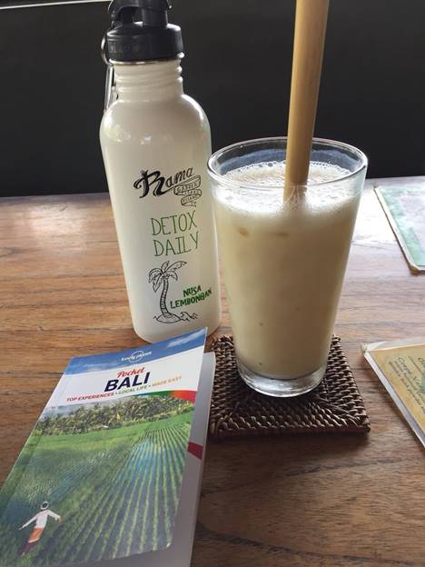 Homemade Smoothie at Rama Garden