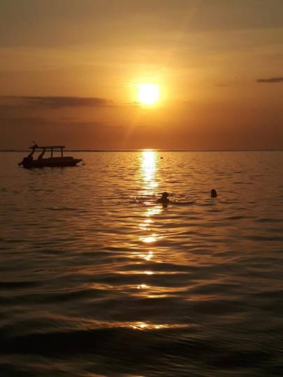 Sunset in Bali - Solo Traveller