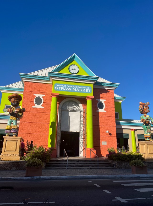 Straw Market - Nassau